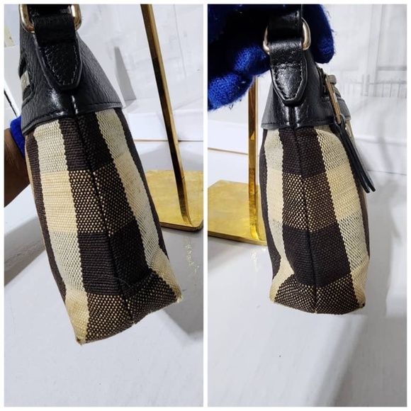 Authentic Burberry House Check Shoulder Bag Beige/Black - Picture 10 of 15